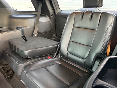 Used 2016 Ford Explorer Limited FWD image 20