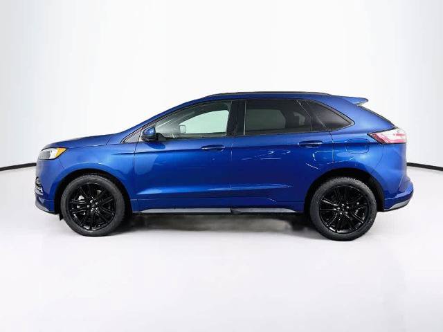 Certified 2022 Ford Edge ST-Line AWD/4WD image 3