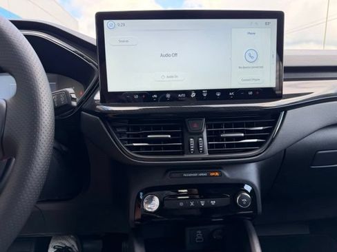 Used 2025 Ford Escape ST-Line w/ Equipment Group 301A FWD image 16