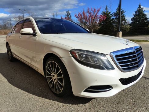 Used 2016 Mercedes-Benz S 550 4MATIC Sedan image 11