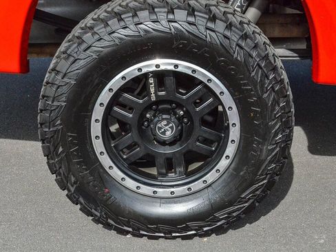 Used 2016 Ford F150 Lariat w/ Equipment Group 502A Luxury image 15