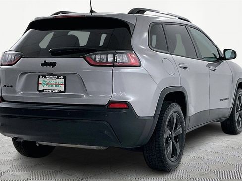Used 2021 Jeep Cherokee Latitude Plus image 6