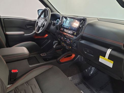 New 2026 Nissan Frontier PRO-4X w/ Pro-4x Convenience Package image 24