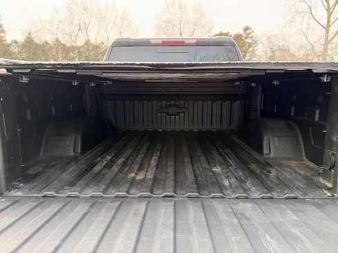 Used 2023 Chevrolet Silverado 1500 LTZ w/ LTZ Premium Package image 28