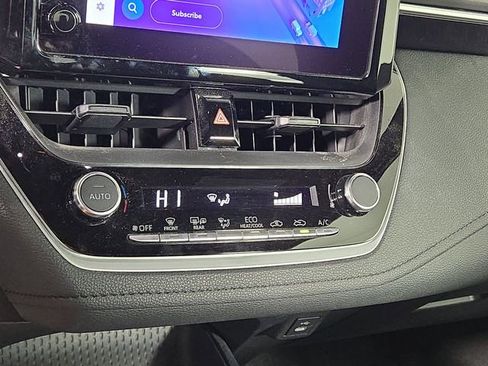 Used 2024 Toyota Corolla SE image 19