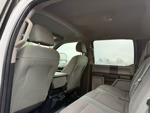 Used 2017 Ford F250 XL w/ Power Equipment Group image 20