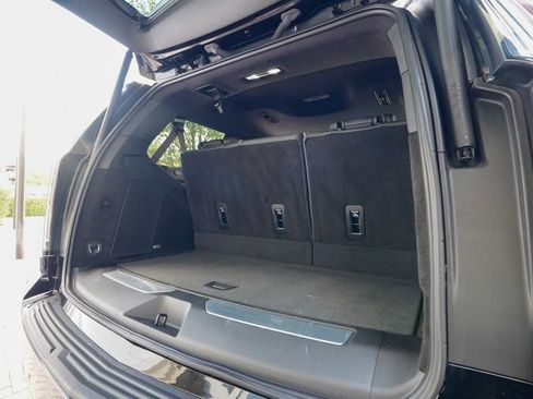 Used 2025 Cadillac Escalade Sport Platinum w/ LPO, ONYX Package image 87