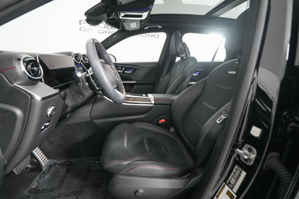 Used 2025 Mercedes-Benz GLC 43 AMG 4MATIC image 9