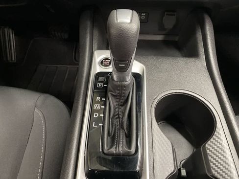 Used 2025 Nissan Altima 2.5 SV image 27