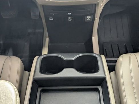 Used 2021 Honda Odyssey Touring image 14