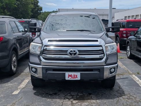 Used 2017 Toyota Tundra SR5 AWD/4WD image 5