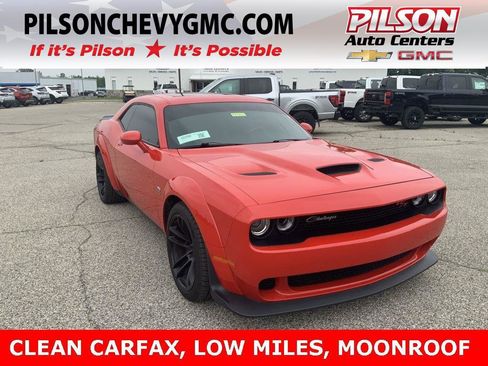 Used 2023 Dodge Challenger R/T Scat Pack image 1