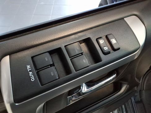 Used 2020 Toyota 4Runner SR5 Premium w/ Moonroof Package image 19