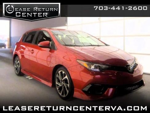 Used 2018 Toyota Corolla iM FWD image 1