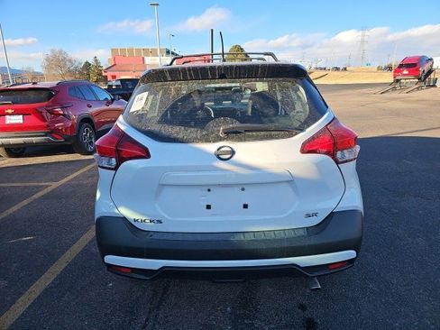 Used 2018 Nissan Kicks SR w/ Interior Electronics Package image 6