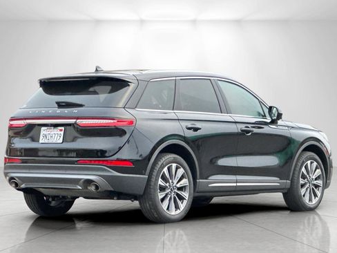 Used 2022 Lincoln Corsair Reserve w/ Equipment Group 201A image 3