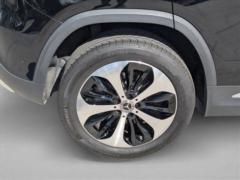 Used 2025 Mercedes-Benz GLA 250 image 24