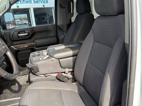 Used 2022 Chevrolet Silverado 3500 LT w/ Convenience Package image 9