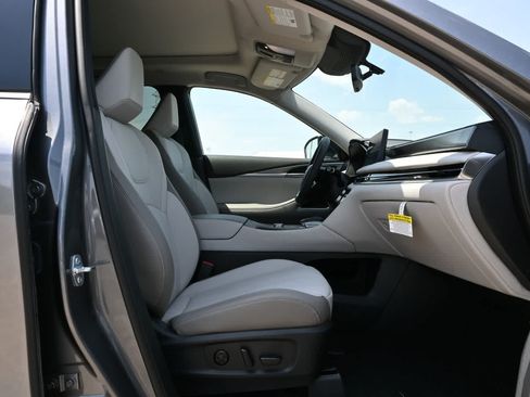 Used 2026 INFINITI QX60 Luxe w/ Cargo Package FWD image 23