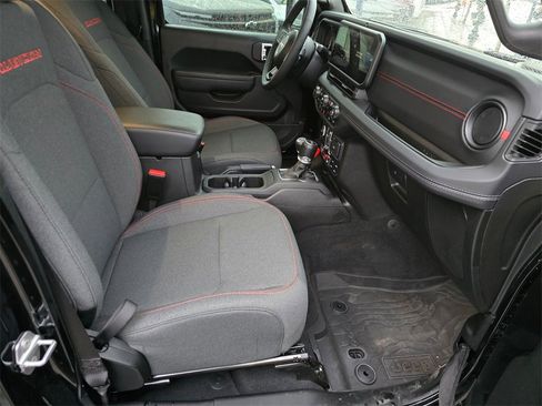 Used 2025 Jeep Gladiator Rubicon image 13