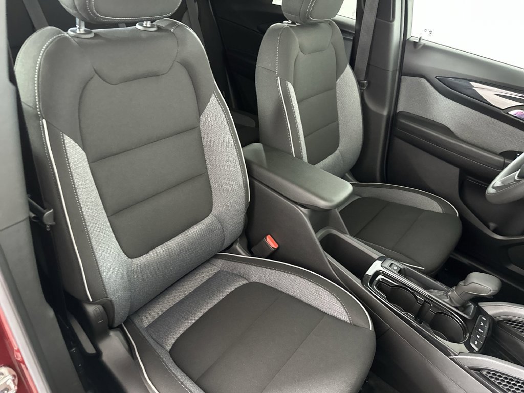 Certified 2024 Chevrolet TrailBlazer LT w/ Driver Confidence Package AWD/4WD image 28