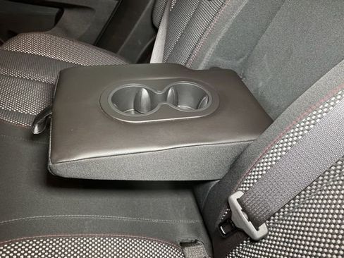 Used 2017 GMC Terrain SLE image 46