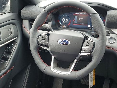 New 2026 Ford Explorer ST-Line image 31