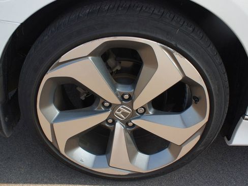 Used 2019 Honda Accord Touring image 26