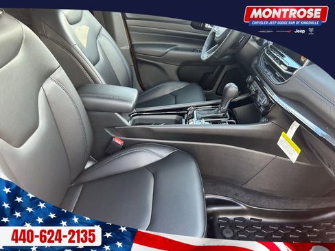 New 2026 Jeep Compass Limited image 31