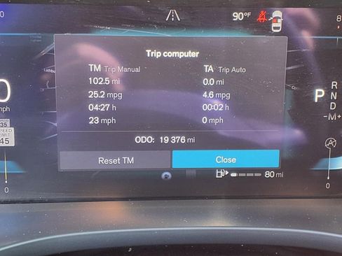 Certified 2023 Volvo XC60 B5 Core image 29