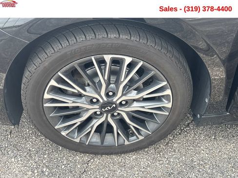 Used 2022 Kia Forte GT-Line w/ GT-Line Premium Package FWD image 23