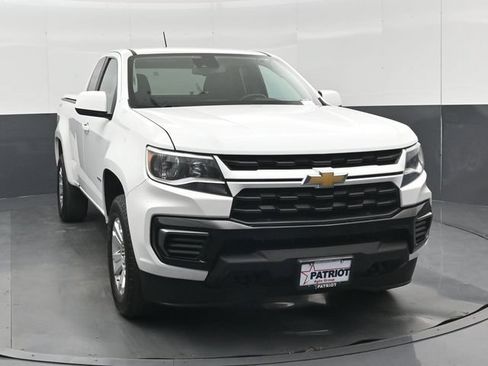 Used 2022 Chevrolet Colorado LT w/ Fleet Safety Package AWD/4WD image 36