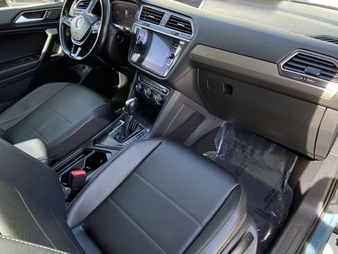 Used 2019 Volkswagen Tiguan SEL image 8