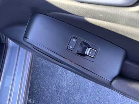 Used 2023 Honda Civic EX-L image 33