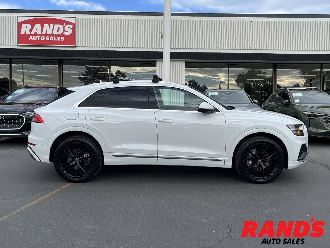 Used 2022 Audi Q8 Premium Plus AWD/4WD image 1