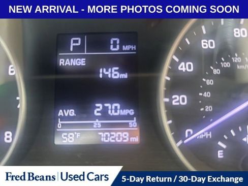 Used 2017 Hyundai Elantra SE image 10