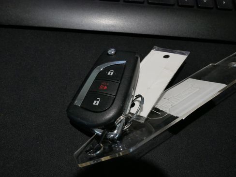 Used 2024 Toyota RAV4 LE image 34