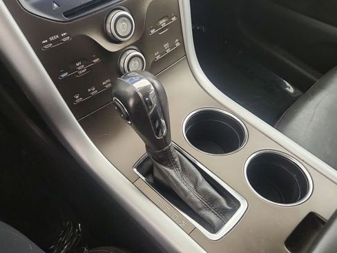 Used 2012 Ford Edge SEL image 22