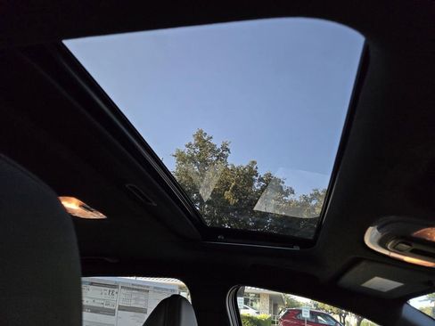 New 2025 Hyundai Elantra N Line image 10