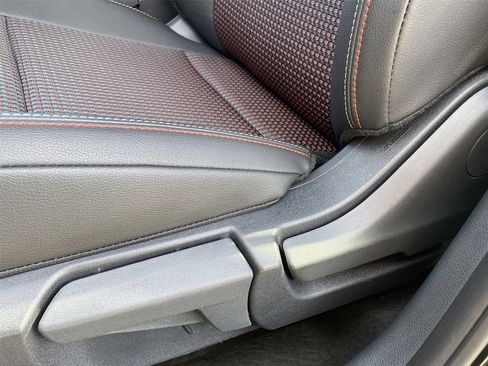 New 2026 Nissan Kicks SR FWD image 22