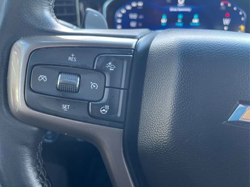 Used 2022 Chevrolet Silverado 1500 High Country w/ Technology Package image 28