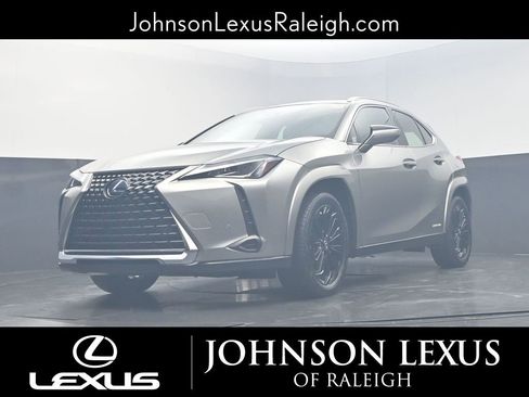 Certified 2022 Lexus UX 250h w/ Premium Package image 17