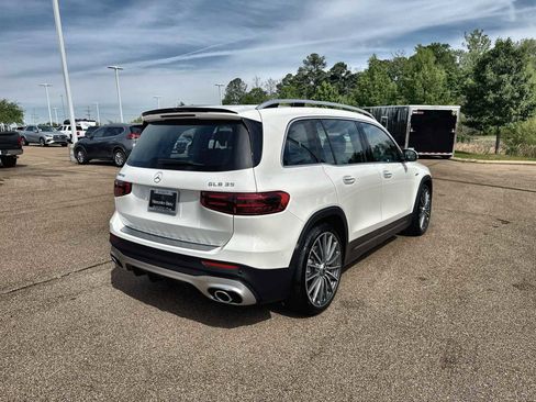 Used 2026 Mercedes-Benz GLB 35 AMG 4MATIC image 8