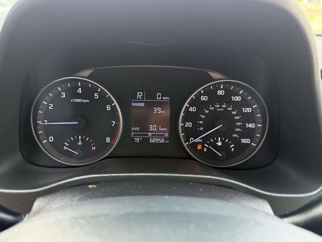 Used 2017 Hyundai Elantra SE FWD image 22