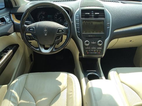 Used 2016 Lincoln MKC Select w/ Select Plus Package AWD/4WD image 22