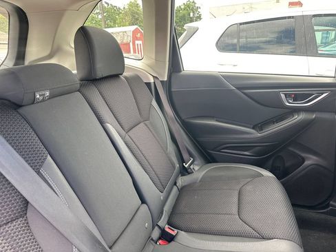Used 2020 Subaru Forester Premium AWD/4WD image 40