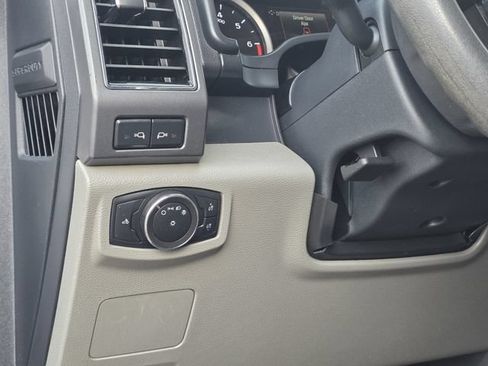 Used 2022 Ford F250 XLT AWD/4WD image 19