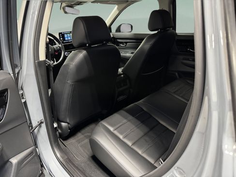 Used 2024 Honda CR-V EX-L image 10