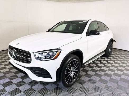 Used 2023 Mercedes-Benz GLC 300 GLC 300 image 7