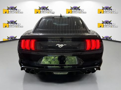 Used 2023 Ford Mustang Coupe RWD image 5